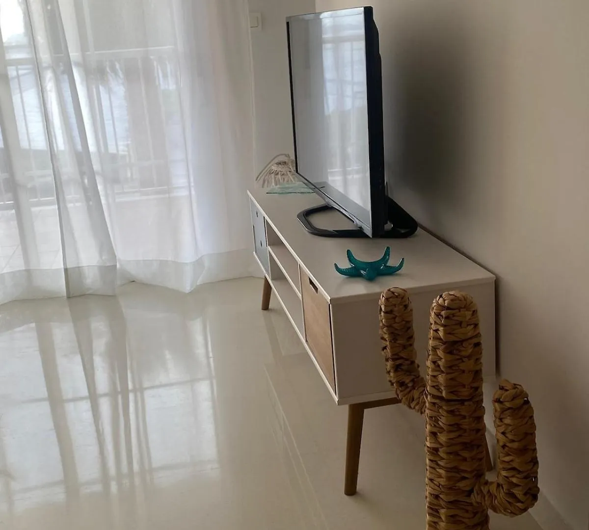 Pionono1 Calahonda Piscina公寓